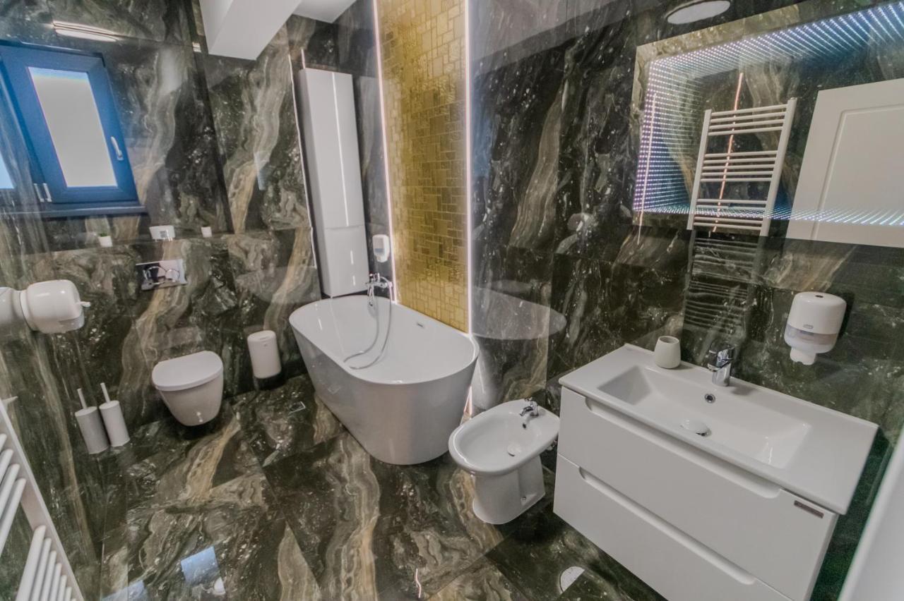 Penthouse Luxury Фелтічень Екстер'єр фото